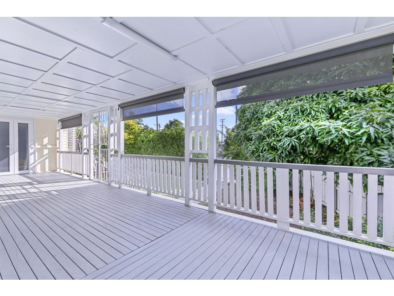 1569 Sandgate Road (service road), Nundah QLD 4012