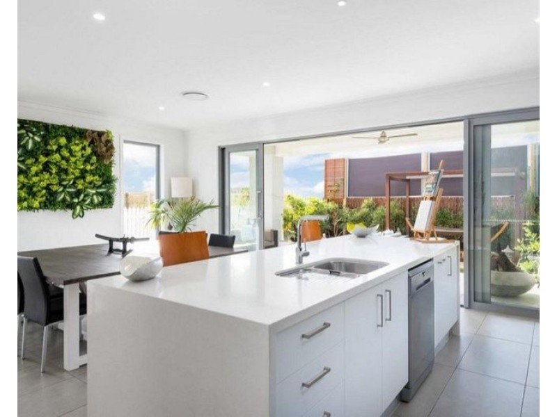 28 Grant Street, Hendra QLD 4011