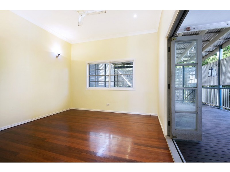 12 Argyle Street, Red Hill QLD 4059