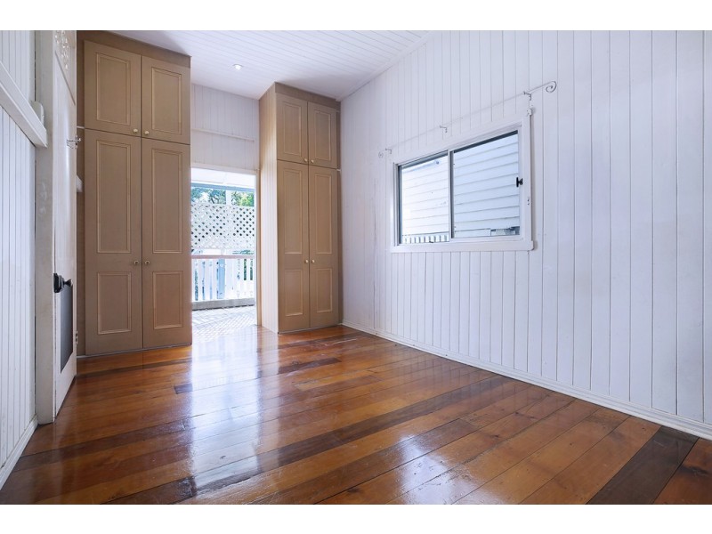 12 Argyle Street, Red Hill QLD 4059