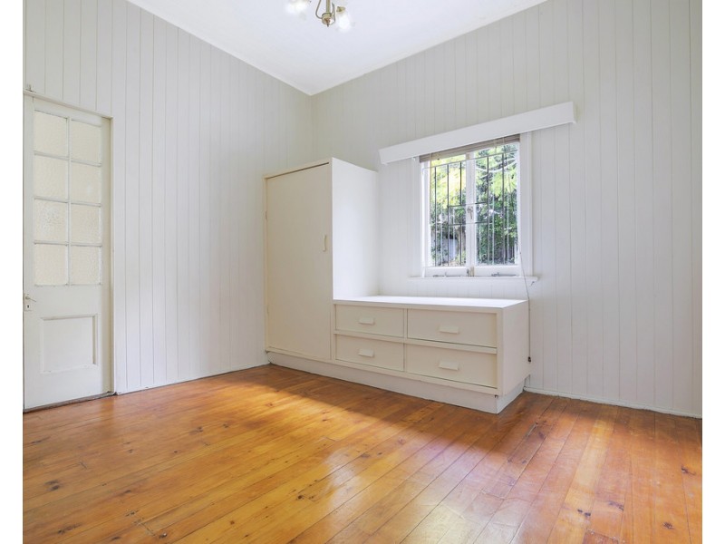 20 Kelvin Street, Wavell Heights QLD 4012