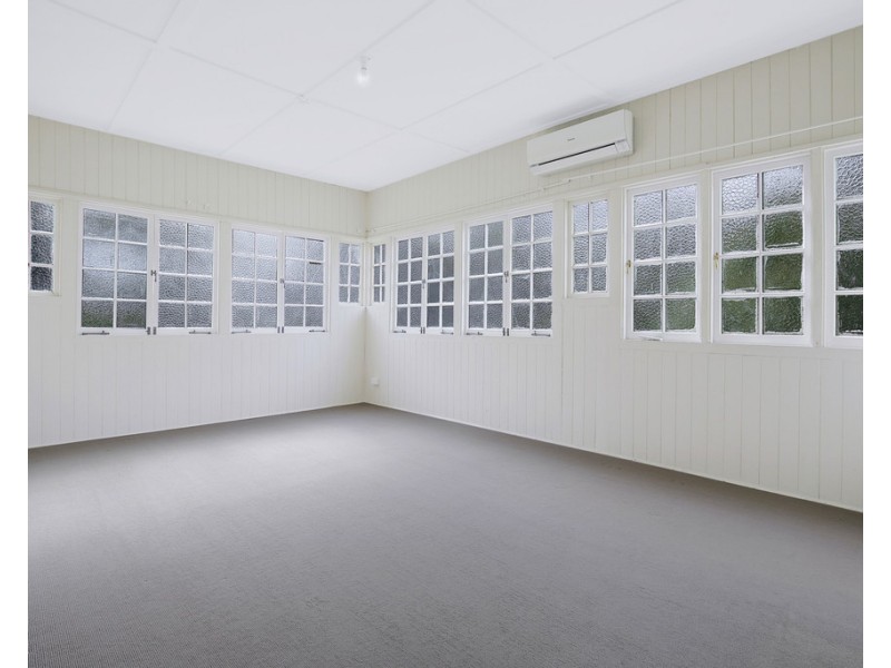 20 Kelvin Street, Wavell Heights QLD 4012