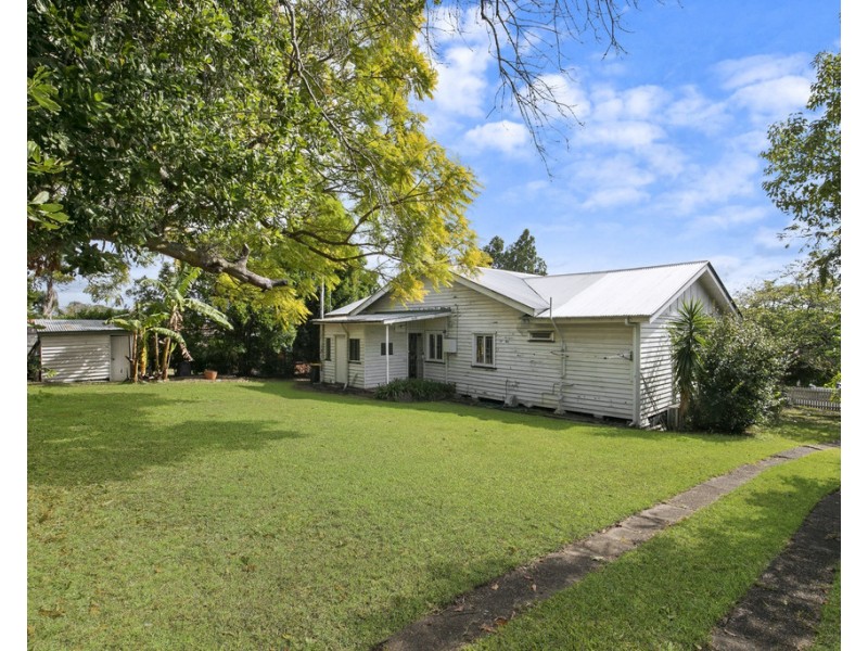 20 Kelvin Street, Wavell Heights QLD 4012