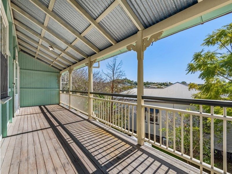 32 Oakwal Terrace, Windsor QLD 4030