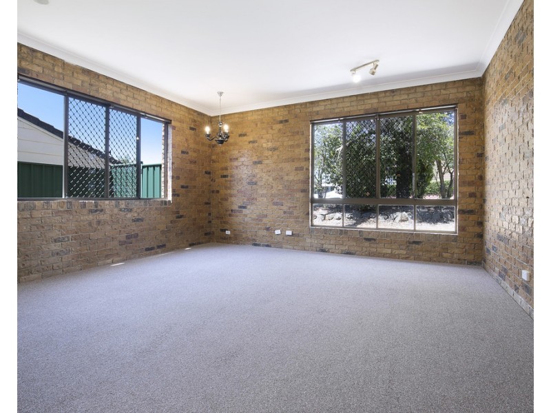 24 Brodick Street, Carindale QLD 4152