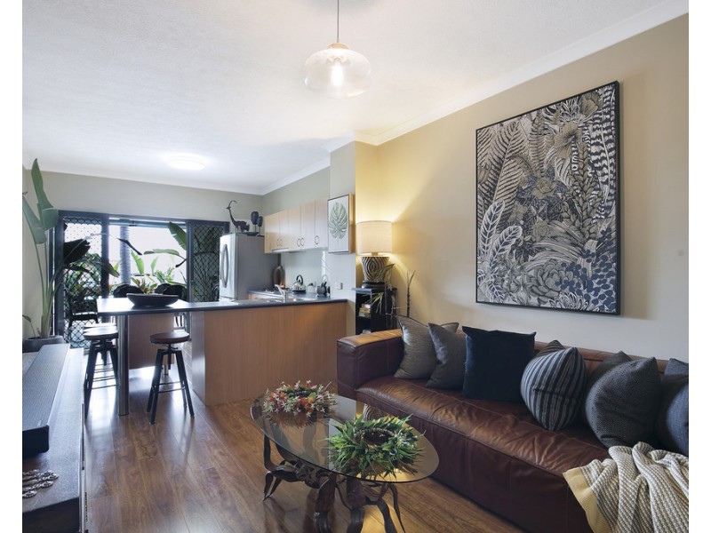 8/16 Melton Road, Nundah QLD 4012