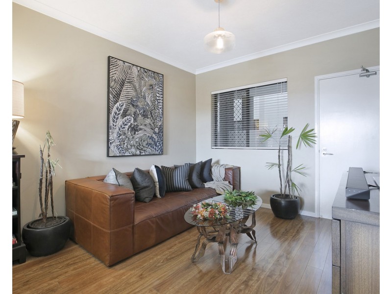 8/16 Melton Road, Nundah QLD 4012