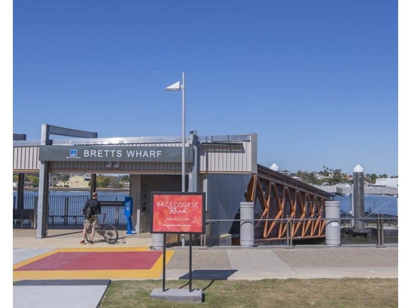 4/34 Winchester Street, Hamilton QLD 4007