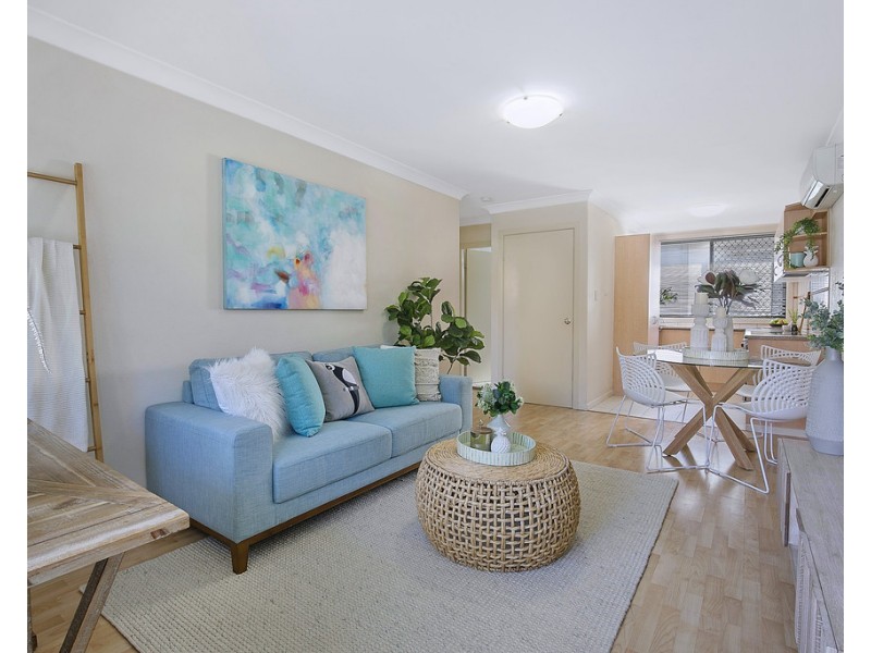 4/44 Douglas Street, Greenslopes QLD 4120