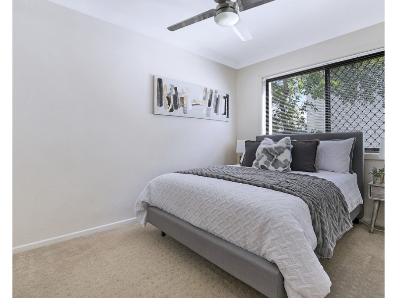 4/44 Douglas Street, Greenslopes QLD 4120