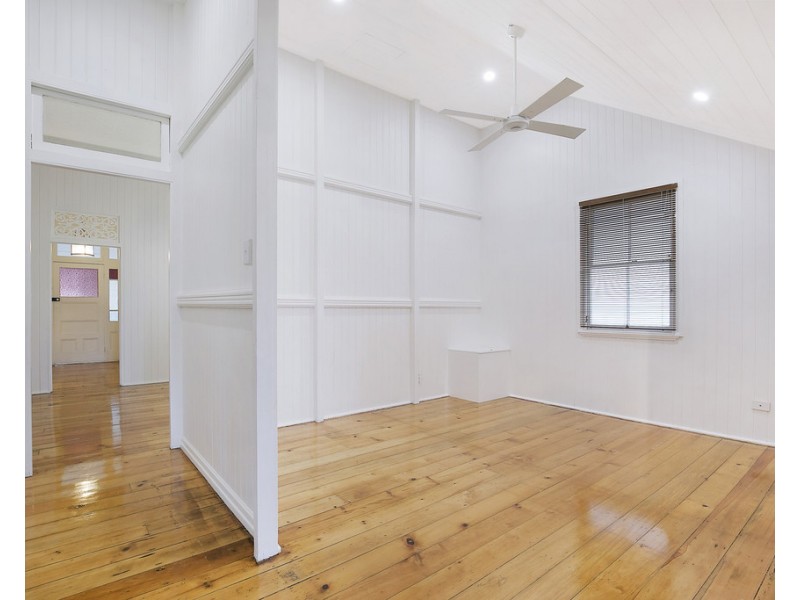 3 Arwin Terrace, Windsor QLD 4030