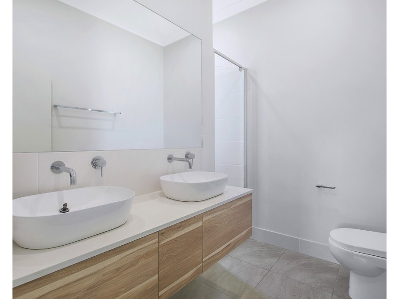 3 Arwin Terrace, Windsor QLD 4030