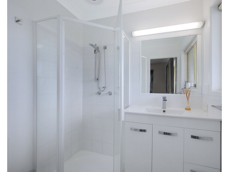 2/167 Allen Street, Hamilton QLD 4007