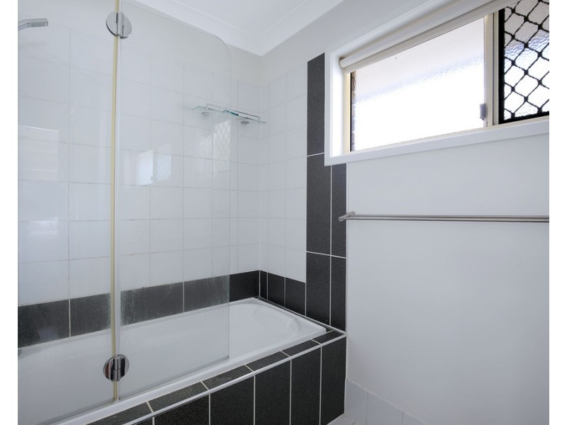 2/167 Allen Street, Hamilton QLD 4007