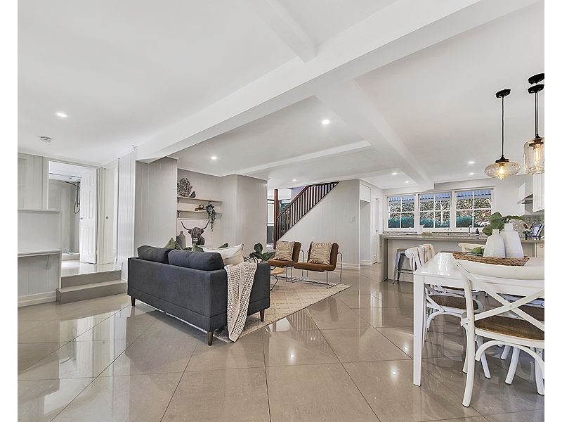 57 Burn Street, Camp Hill QLD 4152