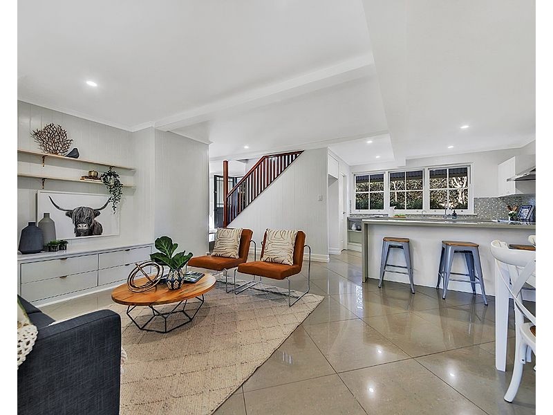 57 Burn Street, Camp Hill QLD 4152