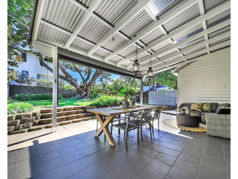 57 Burn Street, Camp Hill QLD 4152