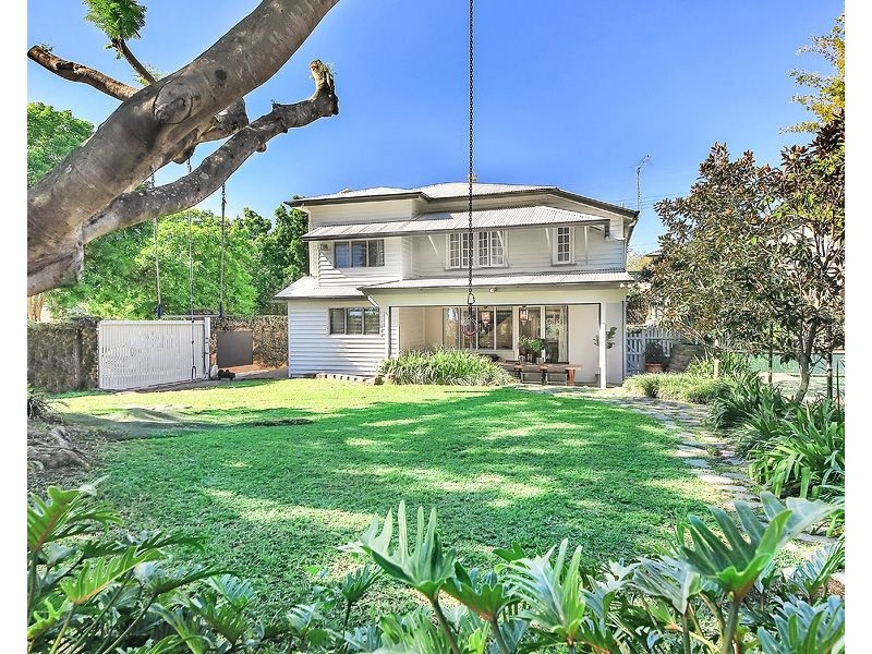 57 Burn Street, Camp Hill QLD 4152