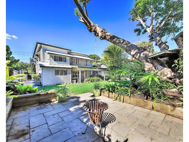 57 Burn Street, Camp Hill QLD 4152