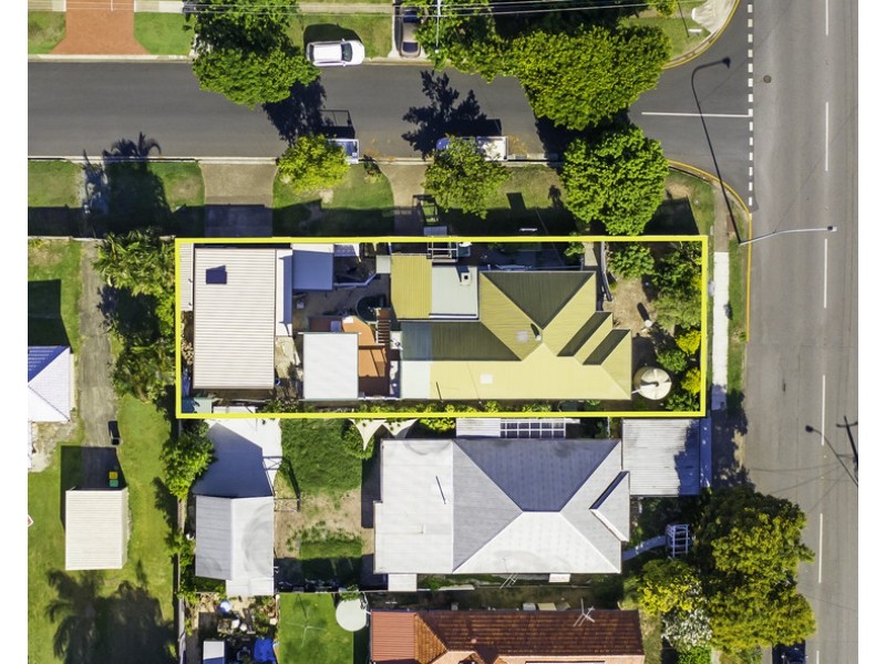 2 Barker Street, Wavell Heights QLD 4012