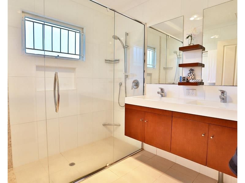 50 Blenheim Street, Chermside West QLD 4032