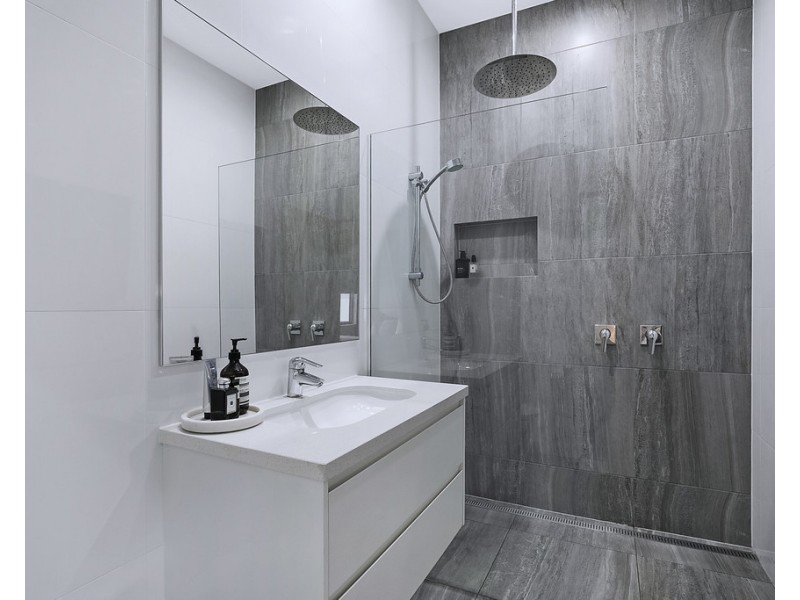 1/27 Hunter Street, Wooloowin QLD 4030