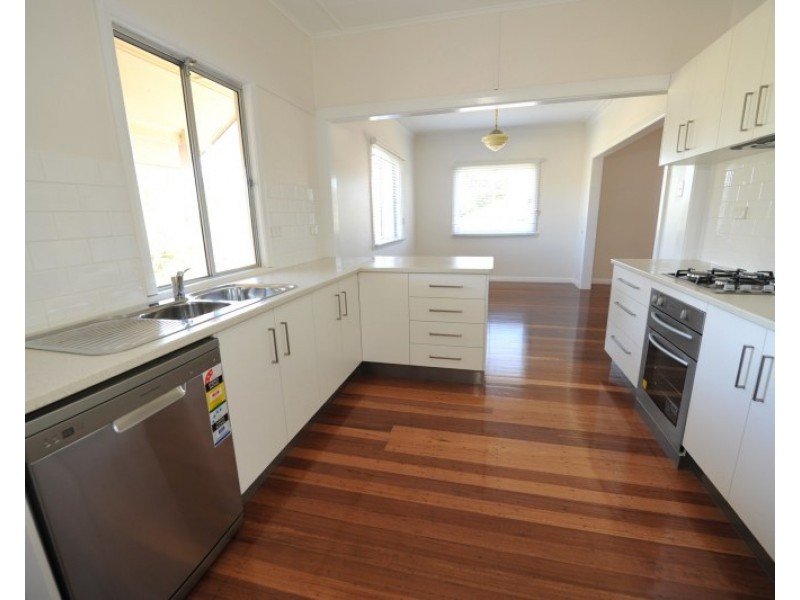 24 Widdin Street, Geebung QLD 4034