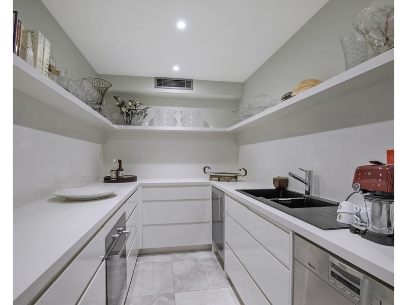 17B Comus Avenue, Ascot QLD 4007