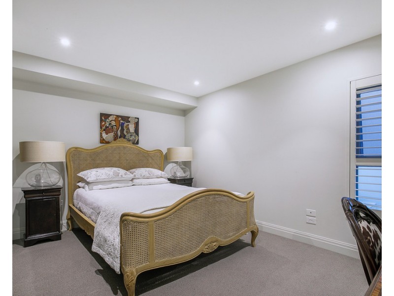 17B Comus Avenue, Ascot QLD 4007