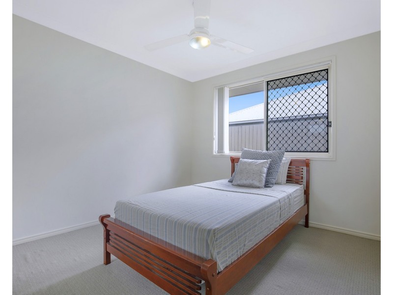 32 Shimao Crescent, North Lakes QLD 4509