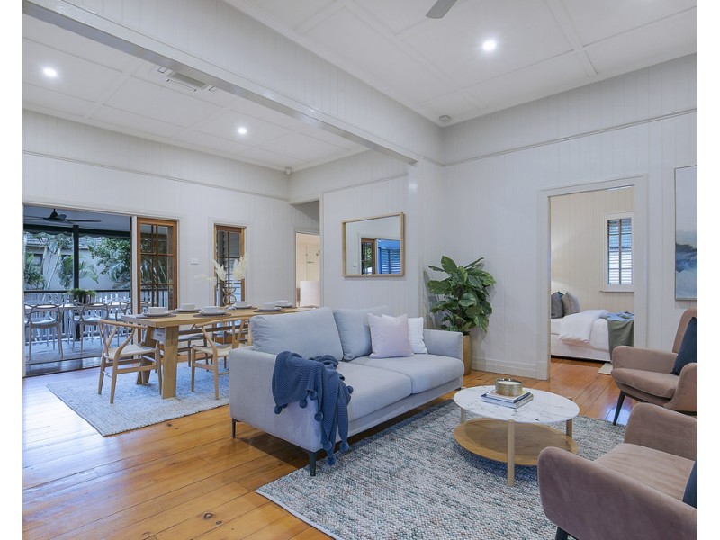 6 Alexandra Road, Ascot QLD 4007