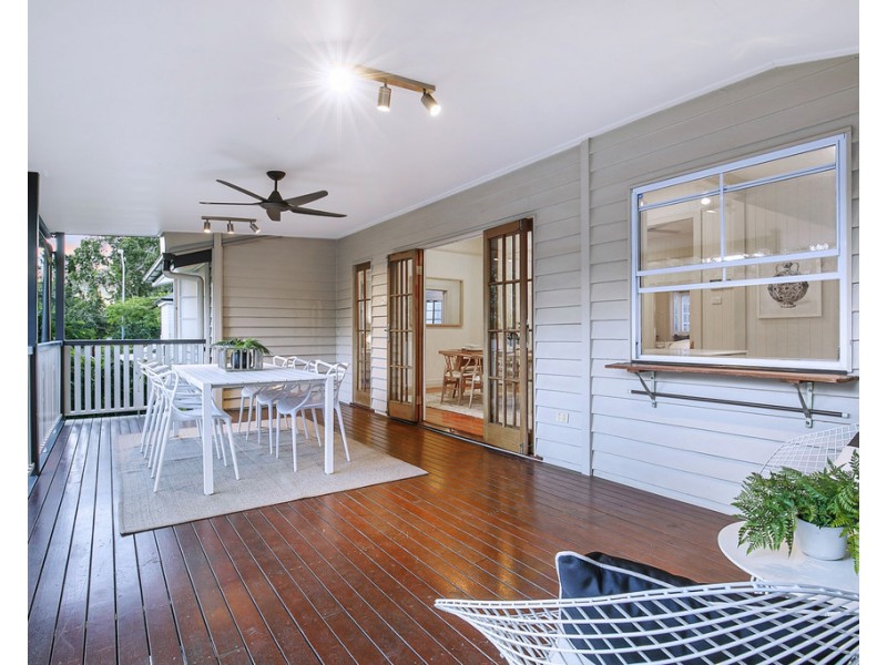 6 Alexandra Road, Ascot QLD 4007