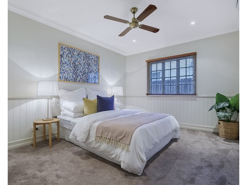 6 Alexandra Road, Ascot QLD 4007