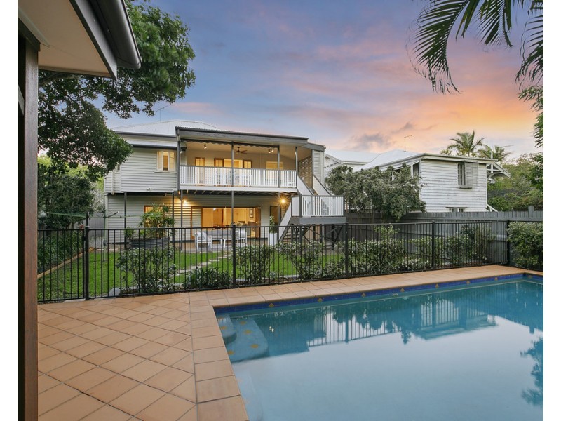 6 Alexandra Road, Ascot QLD 4007