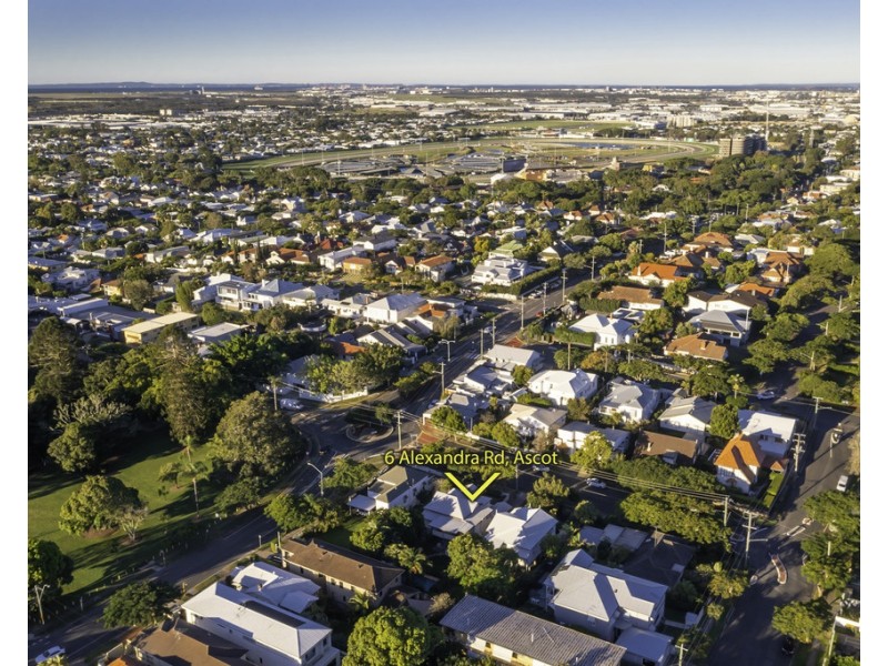 6 Alexandra Road, Ascot QLD 4007