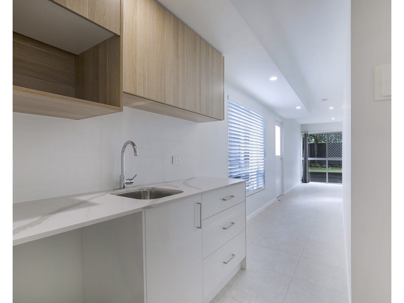 77 Baynes Street, West End QLD 4101