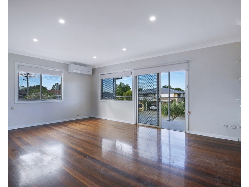 4 Baines Street, Kallangur QLD 4503