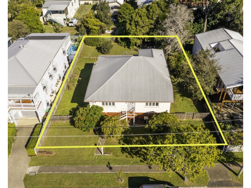 18 Ellesmere Street, Yeronga QLD 4104