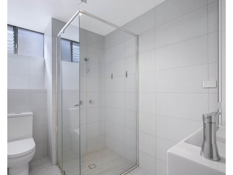 4/12 Bonney Avenue, Clayfield QLD 4011