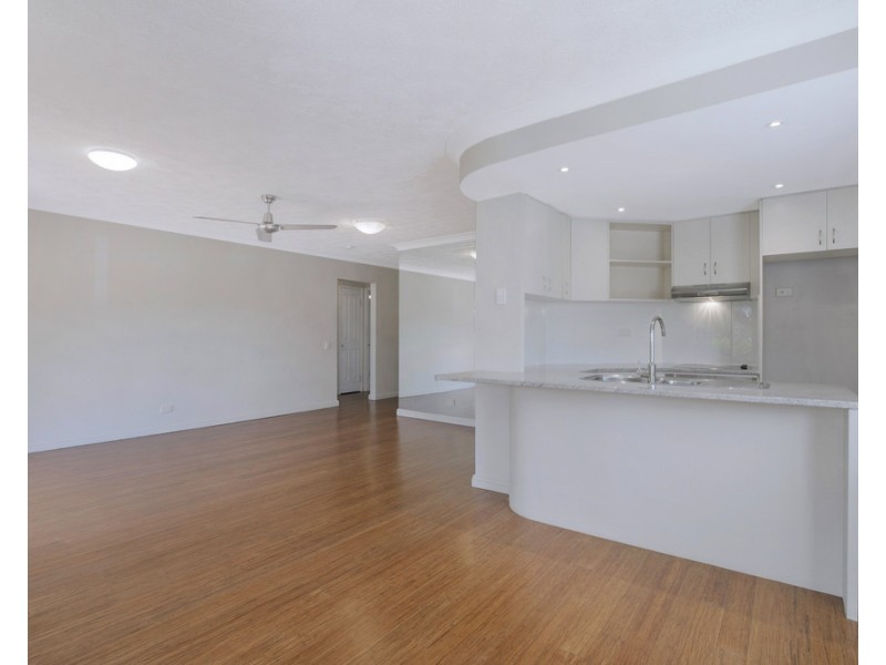 1/90 Racecourse Road, Ascot QLD 4007