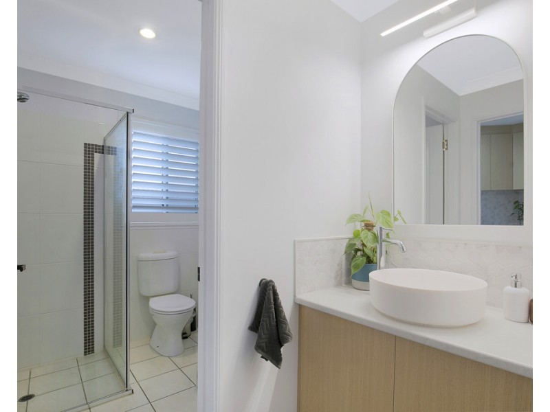 63 Brae Street, Wavell Heights QLD 4012