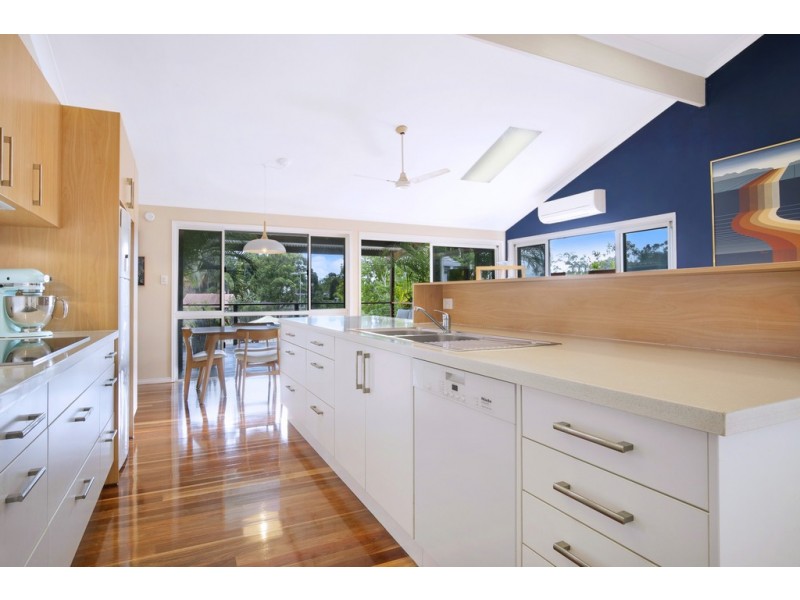 6 Saunders Court, Everton Park QLD 4053