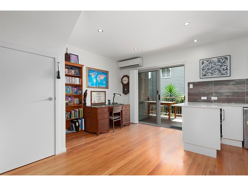 11 Elliott Street, Clayfield QLD 4011