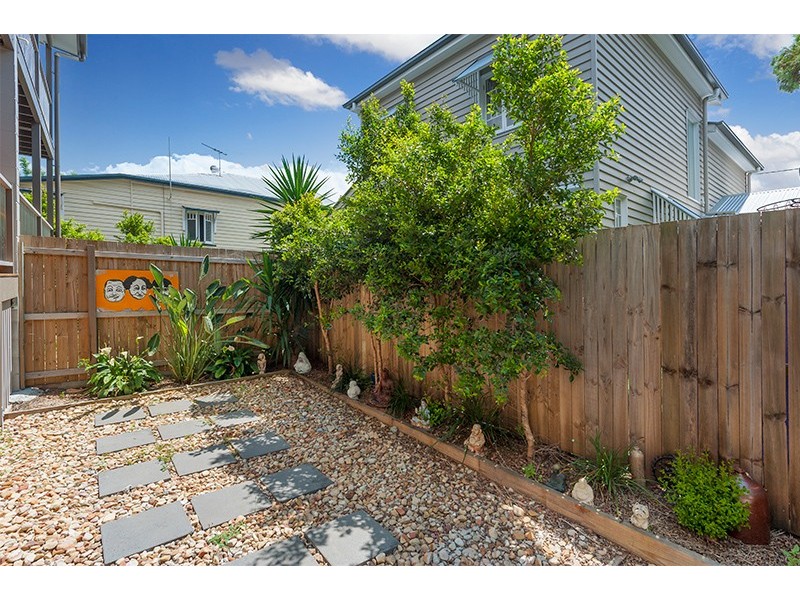 11 Elliott Street, Clayfield QLD 4011