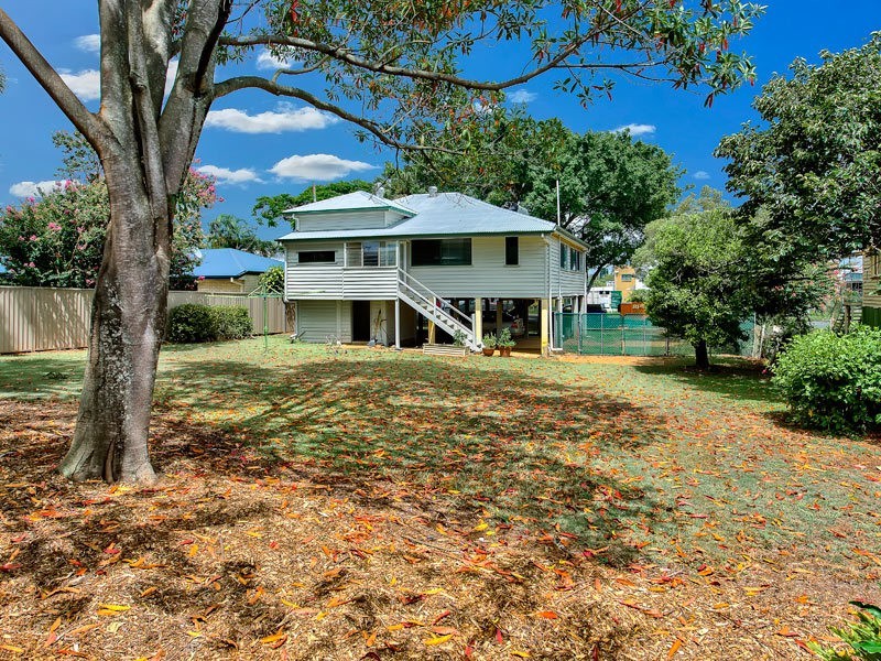 373 Nudgee Road, Hendra QLD 4011