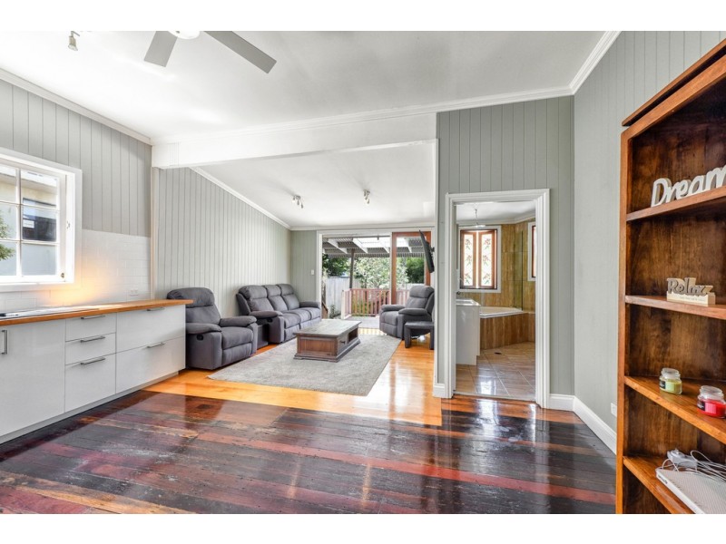 411 Sandgate Road, Albion QLD 4010