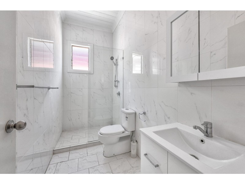 411 Sandgate Road, Albion QLD 4010