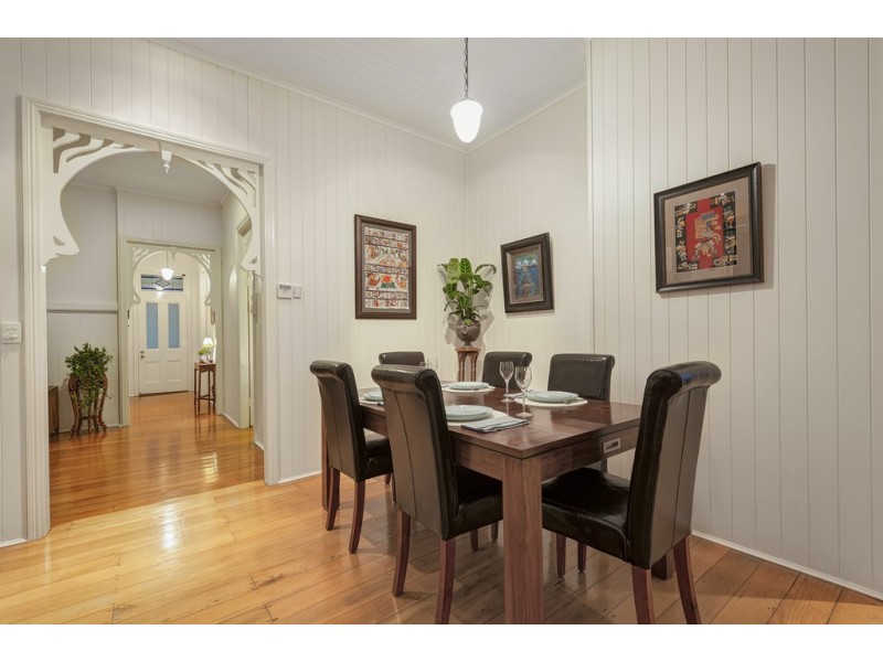 13 Dobson Street, Ascot QLD 4007