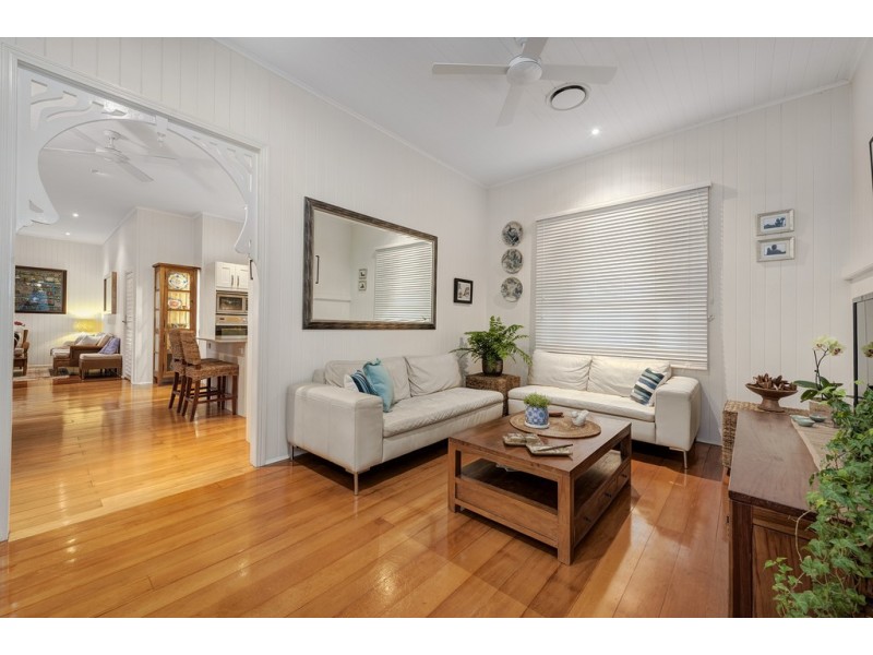 13 Dobson Street, Ascot QLD 4007