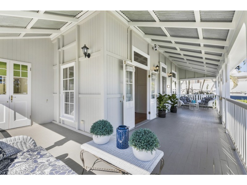 11 Doncaster Street, Hendra QLD 4011